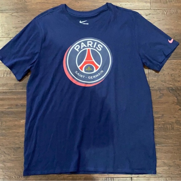 Nike Paris Shirt - Picture 1 of 4